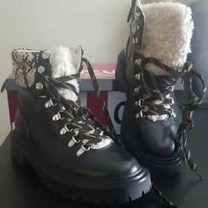 Circus by Sam Edelman Black Lace-Up Faux Shearling Snakeskin Print Hiker Boots